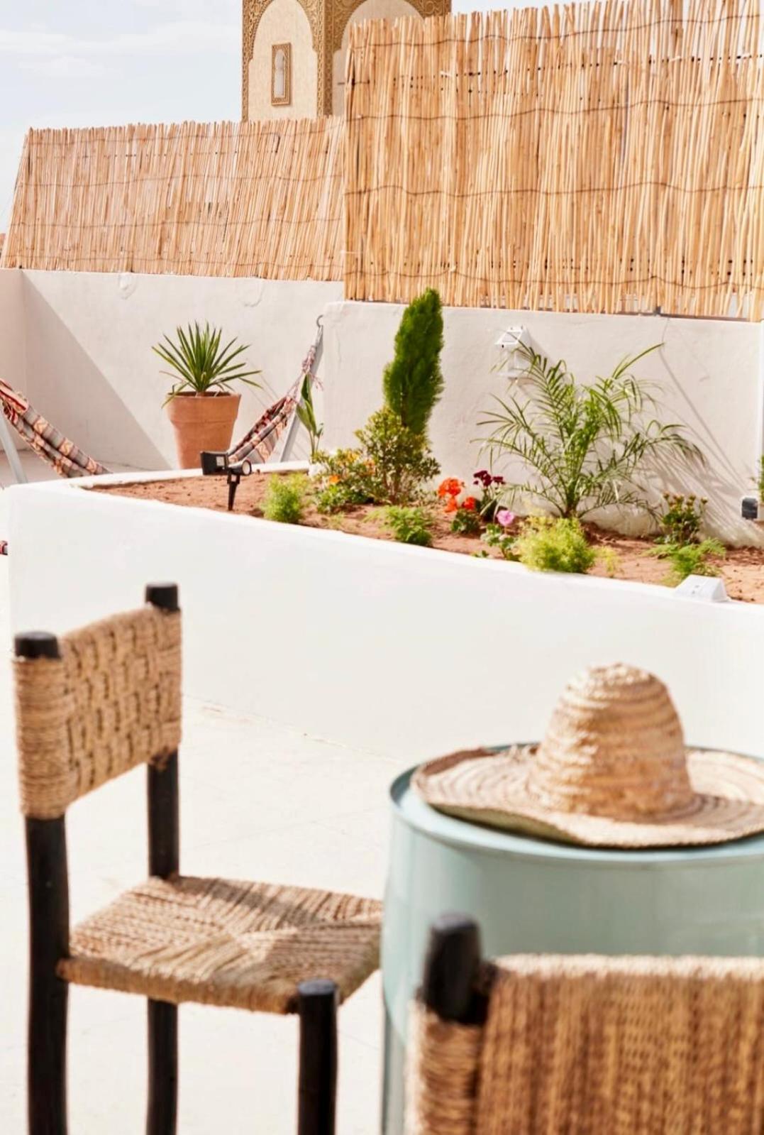 Ocean Surf House Hostel Tamraght Exterior photo